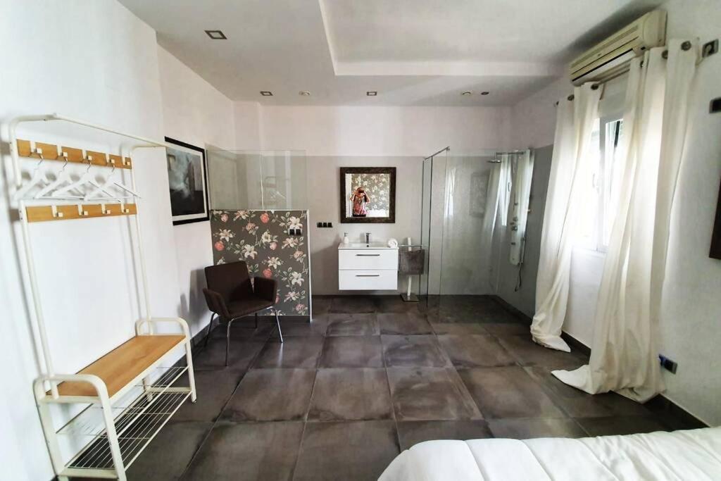شقة El Patio De San Bernardo إشبيلية المظهر الخارجي الصورة