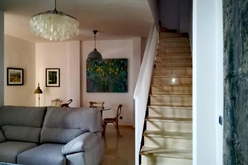 شقة El Patio De San Bernardo إشبيلية المظهر الخارجي الصورة